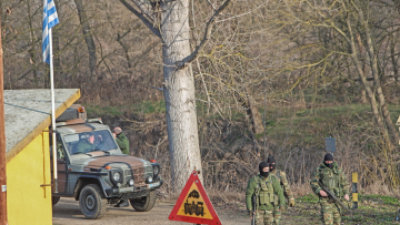 Σε επιφυλακή για «θερμό καλοκαίρι»: «Τείχος» στον Έβρο, επαγρύπνηση στα νησιά για την επέτειο της Άλωσης