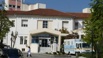 Σε νοσοκομείο της Λάρισας δύο άτομα μετά από επίθεση ταύρου