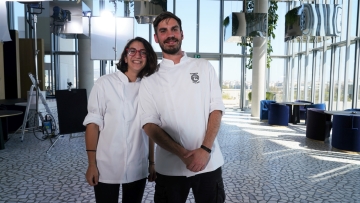 MasterChef 2022: Ο Παναγιώτης Κουμουνδούρος και η Καλλιόπη Μπεζαντέ διεκδικούν το μεγάλο έπαθλο