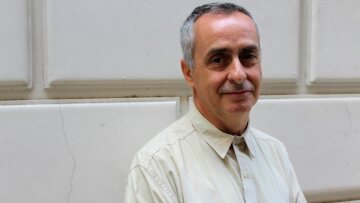 Περικλής Λιανός για σκηνοθέτη: «Η Νατάσα Μανίσαλη μου είπε ότι της έκανε τα ίδια κι έκλεισε η φωνή της»