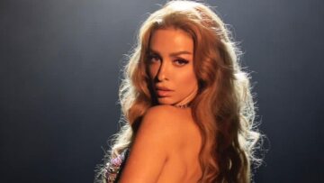 Ελένη Φουρέιρα: Η εντυπωσιακή εμφάνισή της για το νέο της βίντεο κλιπ