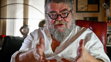 Σταμάτης Κραουνάκης: «Είμαι πανερωτικός,  είμαι 66 στα 67, τα πολλά ντουζένια έχουν παρέλθει» - «Τον Αλέξη Τσίπρα τον αγαπώ»