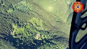 Ιταλία: Πέντε νεκροί και δυο αγνοούμενοι από συντριβή ελικοπτέρου στα Απέννινα