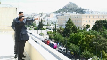 Κικίλιας: Κάλεσε τον Τσούνη να επισκεφθούν έναν εναλλακτικό προορισμό το καλοκαίρι