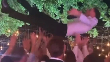 Ατλέτικο Μαδρίτης: Ο Σαούλ παντρεύτηκε και το γλέντησε με τον ύμνο της ομάδας - Δείτε βίντεο