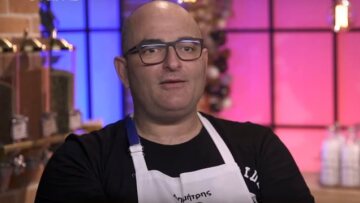 MasterChef 2022: Ο Μπόμπενας απουσίαζε από τον τελικό και το Twitter «έκανε πάρτι»