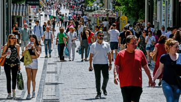 Κορωνοϊός: 10.528 κρούσματα, 9 θάνατοι και 94 διασωληνωμένοι