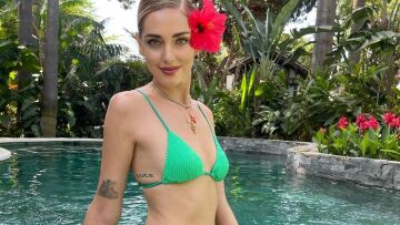 Κιάρα Φεράνι: Η τόπλες φωτογραφία στο Instagram