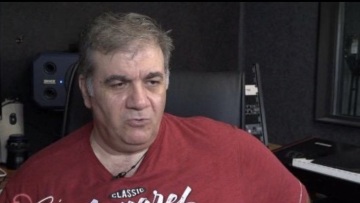 Δημήτρης Σταρόβας: «Η σχέση μου με την κόρη μου δεν είναι αυτή που θα ήθελα»