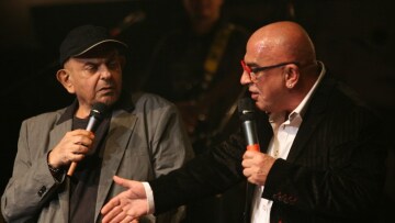 Γιάννης Ζουγανέλης για Σάκη Μπουλά: «Ζούσε τα πάθη του με υστερικό τρόπο, έπινε πολύ»