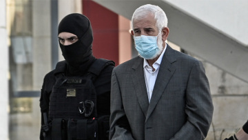 Πέτρος Φιλιππίδης: Εσπευσμένα στο Γενικό Κρατικό Νίκαιας