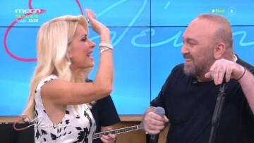 Γιώργος Αλκαίος: «Στην αρχή της καριέρας μου έλεγαν ότι τα είχα με την Ελένη Μενεγάκη, ενώ ήμασταν μόνο φίλοι»