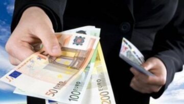 Πάτρα: Τοκογλύφος εκβίαζε και απειλούσε δανειολήπτη