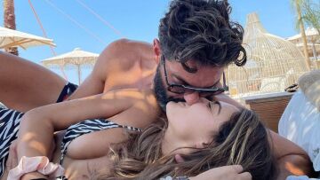 Σπύρος Μαρτίκας - Βρισηίδα Ανδριώτου: Σε τρυφερά τετ-α-τετ στην παραλία