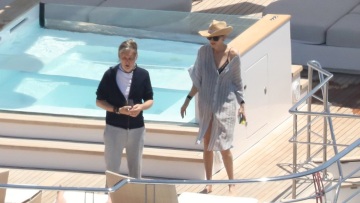 Πολ ΜακΚάρτνεϊ: Οι διακοπές με θαλαμηγό στη Μύκονο παρέα με τη σύζυγο και την κόρη του