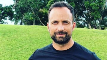 Ενοχλημένος ο Γιώργος Λιανός με ψευδή δημοσιεύματα, που αναφέρουν ότι του ανήκει υπερπολυτελές σκάφος