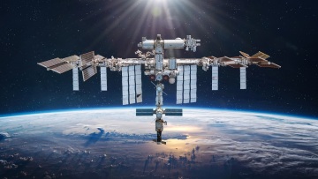 NASA: Υπέγραψε συμφωνία με τη Roscosmos για κοινές πτήσεις προς τον  Διεθνή Διαστημικό Σταθμό