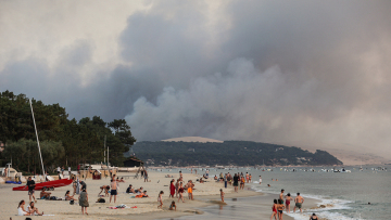 Ψήνεται η Ευρώπη με τα πύρινα μέτωπα να μαίνονται σε πολλές χώρες 