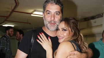 Βανδή - Μπισμπίκης για σουβλάκια και μπίρες στη Χαλκίδα - Βίντεο