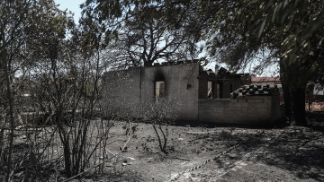 Φωτιά στην Πεντέλη: Στα 126 τα καμένα σπίτια 