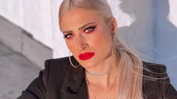 Ιωάννα Τούνη: Οι ορμόνες της έχουν χτυπήσει «κόκκινο»