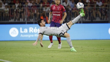 Λιονέλ Μέσι: Στη λίστα με τους σταρ που σκόραραν με ανάποδο ψαλίδι 