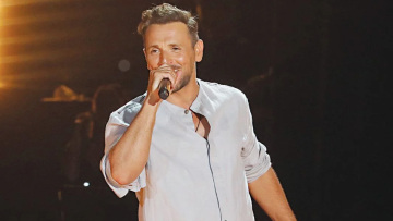 Νίκος Βέρτης: Ενοχλήθηκε από τον αστυνομικό έλεγχο στο κέντρο που εμφανίζεται στη Θεσσαλονίκη - Δείτε βίντεο