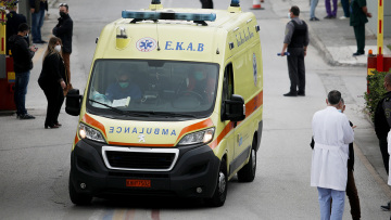 Τραγωδία στο Καλαμάκι Κορινθίας: Πνίγηκε 6χρονο κοριτσάκι μπροστά στον πατέρα του
