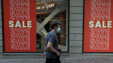 Εκπτώσεις: Πότε θα αρχίσουν οι καλοκαιρινές εκπτώσεις – Τι να προσέξουμε