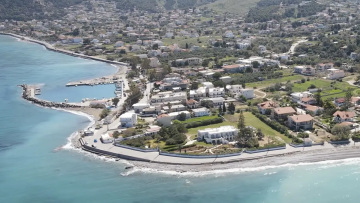 Αλεποχώρι: 70χρονος πυροβόλησε δύο ανήλικους που μπήκαν στην αυλή του