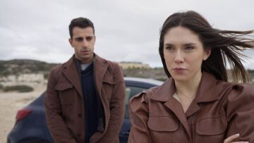 Αφροδίτη Λιάντου - Αλέξανδρος Σκουρλέτης: Απαντούν στις φήμες που τους θέλουν μαζί