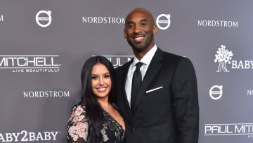 Κόμπι Μπράιαντ: Η χήρα του θα δωρίσει την αποζημίωση για τις φωτογραφίες από το δυστύχημα