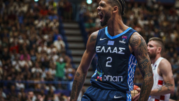 Ντόρσεϊ: «Είναι απίστευτο να παίζεις μαζί με τον Γιάννη»