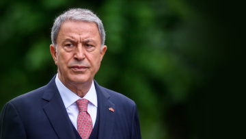 Πόλεμος στην Ουκρανία: «Αμοιβαία κατανόηση» για την ανάγκη εκεχειρίας δείχνουν Ακάρ και Σοϊγκού