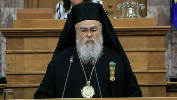 Ξέφυγε ο Μητροπολίτης Δωδώνης Χρυσόστομος: Δεν υπάρχει βιασμός χωρίς συναίνεση