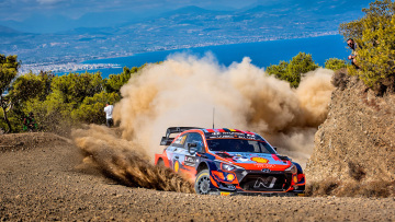 Ράλλυ Ακρόπολις: Επιστρέφει στο σπίτι του - Δείτε την εντυπωσιακή μεταμόρφωση του ΟΑΚΑ 