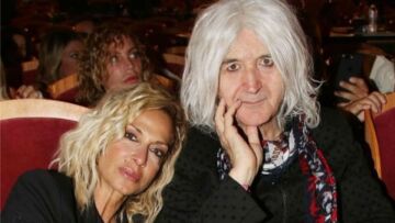 Άννα Βίσση: Ο άγνωστος καβγάς της τραγουδίστριας με τον Νίκο Καρβέλα 