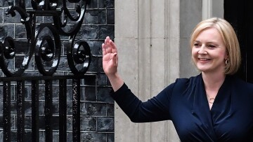 Ανακούφιση στους ψηφοφόρους των Συντηρητικών μετά την παραίτηση της Λιζ Τρας