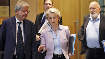 «Αγκάθι» για την Αθήνα η πρόταση Φον Ντερ Λάιεν για πλαφόν στο ρωσικό αέριο