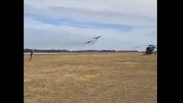 Πόλεμος στην Ουκρανία: Ρωσικό Sukhoi Su-25 συντρίβεται σε χωράφι στην Κριμαία - Δείτε βίντεο