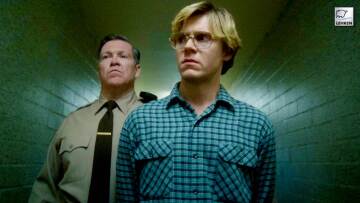 Netflix: Διαθέσιμη από σήμερα η μίνι σειρά για τον κατά συρροή δολοφόνο Τζέφρι Ντάμερ