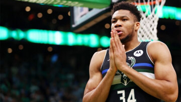 Γιάννης Αντετοκούνμπο: Ο Τζακ Μπλακ έβγαλε τραγούδι... on stage για τον Greek Freak