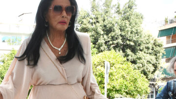 Ζωζώ Σαπουντζάκη: Η Μάρθα Καραγιάννη με γέλασε γιατί έφυγε μόνη της, να με περιμένει