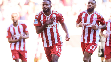 Super League 1, Ολυμπιακός - Ατρόμητος 2-0: Επέστρεψαν τα χαμόγελα με τον Μπακαμπού! 