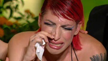 GNTM: Χαμός με την τρανς Έβελιν - Κατέρρευσε όταν την «έκοψαν» οι κριτές,  κάλεσαν ψυχολόγο για να τη συνεφέρουν