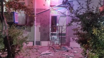 Ισχυρός σεισμός 5,4 Ρίχτερ στο Ιράν - Πάνω από 500 οι τραυματίες