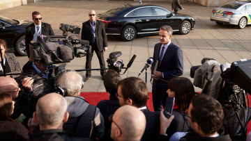 Μητσοτάκης μετά τη Σύνοδο στην Πράγα: Δεν θα αφήσουμε καμία πρόκληση αναπάντητη