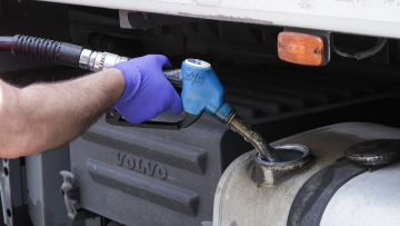 Πετρέλαιο κίνησης: «Γυρίζει» στο ντίζελ η επιδότηση που πήγε στο θέρμανσης