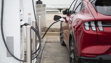 Τεχνολογία της NASA φορτίζει τα ηλεκτρικά αυτοκίνητα πέντε φορές πιο γρήγορα