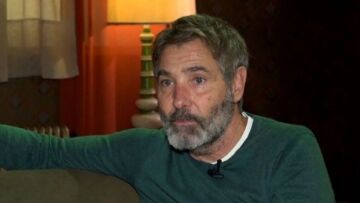 Θοδωρής Αθερίδης: «Με τον εγγονό μου έχω τρελαθεί πιο πολύ από όταν είχε γεννηθεί η κόρη μου»